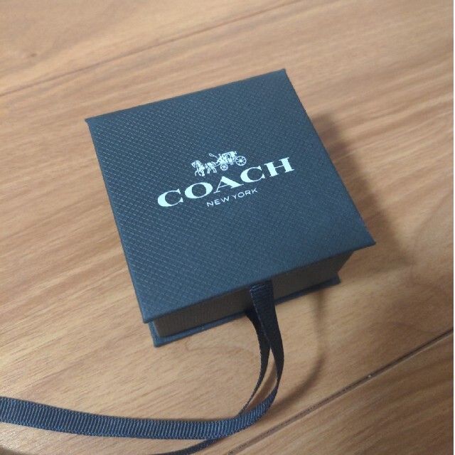 COACH(コーチ)のコーチ　ティーローズチェーンピアス レディースのアクセサリー(ピアス)の商品写真