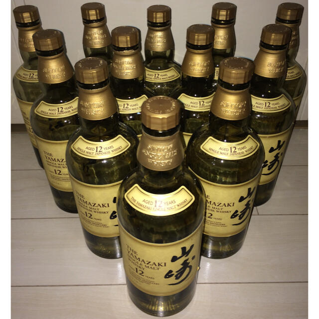 ウイスキー☆山崎12年☆空ビン☆12本☆送料込み 食品/飲料/酒の酒(ウイスキー)の商品写真