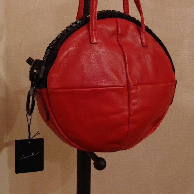 国宝級】kawa-kawa 25bis デカジップ 赤 バッグ 限定品 新品 duniasapi.com