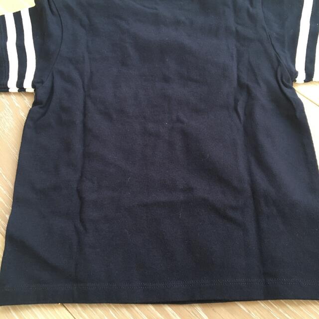 UNIQLO(ユニクロ)のTシャツ　ユニクロ　90 キッズ/ベビー/マタニティのキッズ服男の子用(90cm~)(Tシャツ/カットソー)の商品写真