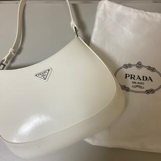 プラダ レザーバッグの通販 900点以上 | PRADAを買うならラクマ