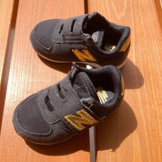 ニューバランス(New Balance)のニューバランス　13　ブラック×ゴールド(スニーカー)