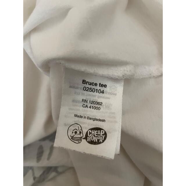 CHEAP MONDAY(チープマンデー)のチープマンデー　CHEAPMONDAY Tシャツ　半袖 スカルビッグロゴ　M メンズのトップス(Tシャツ/カットソー(半袖/袖なし))の商品写真