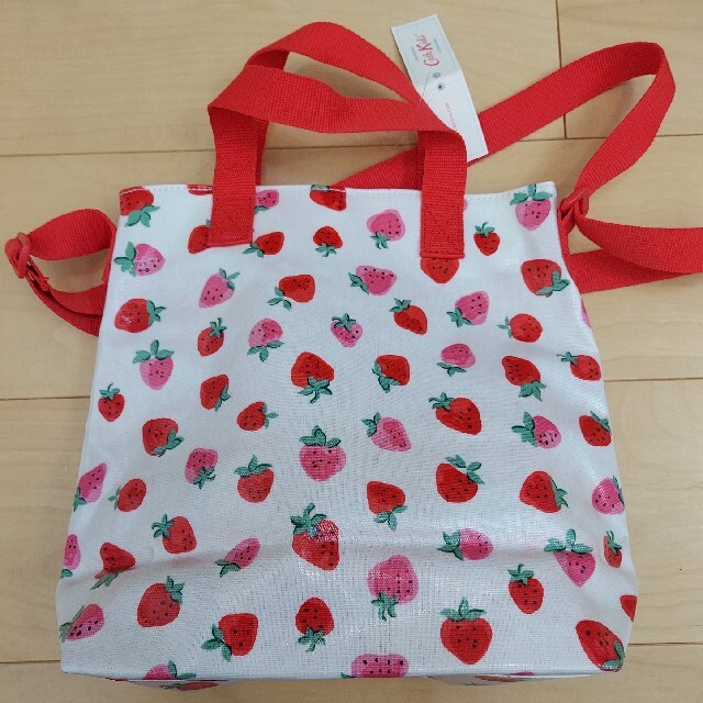 Cath Kidston(キャスキッドソン)のキャスキッドソン キッズシューズバッグ① 新品未使用 訳あり キッズ/ベビー/マタニティのこども用バッグ(トートバッグ)の商品写真