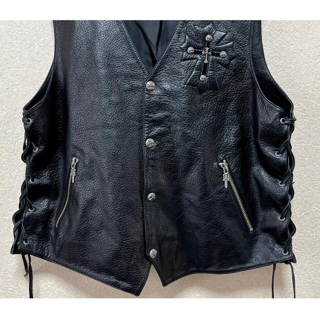 Chrome Hearts(クロムハーツ)の高級 本革 クロスパッチ 美品レザーベスト クロムハーツ好き必見！ メンズのトップス(ベスト)の商品写真