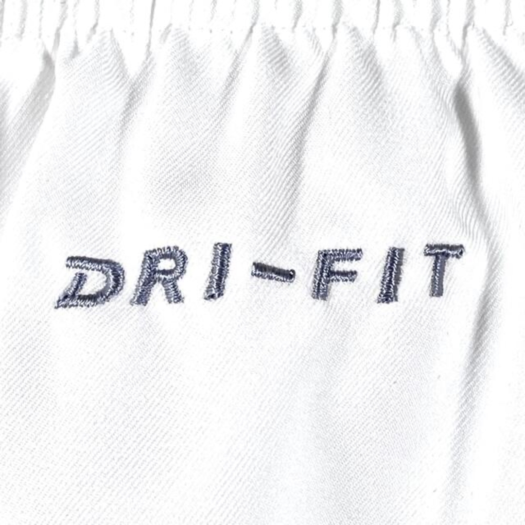 NIKE - ☆未使用タグ付き☆NIKE ナイキ DRI-FIT 速乾 ハーフ NIKE - ☆未使用タグ付き☆NIKE ナイキ DRI-FIT 速乾 ハーフ