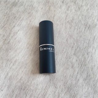 リンメル(RIMMEL)のリンメル　マシュマロルックリップスティック　015(口紅)