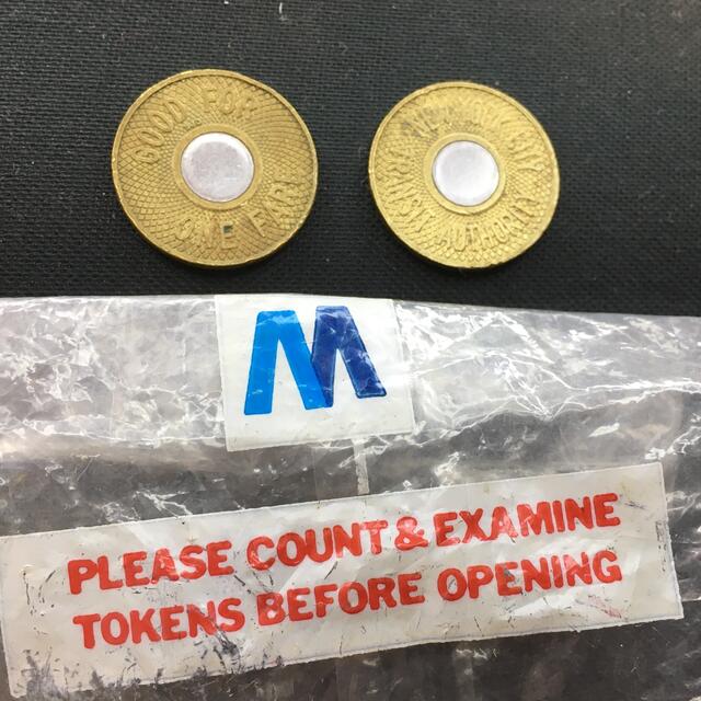 外貨　ニューヨーク　トークン　2枚 エンタメ/ホビーの美術品/アンティーク(その他)の商品写真