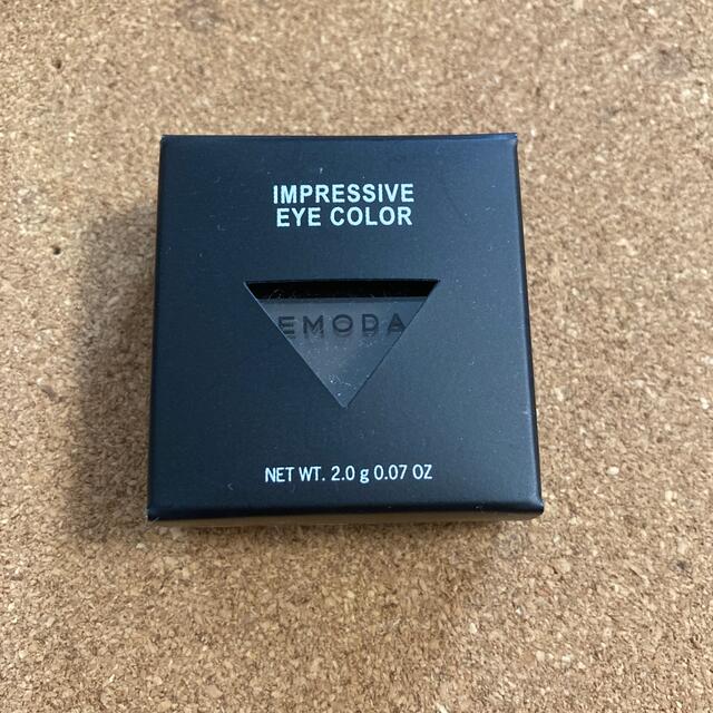 EMODA(エモダ)の【未使用品】EMODA(エモダ)アイシャドウESPRESSO(エスプレッソ) コスメ/美容のベースメイク/化粧品(アイシャドウ)の商品写真