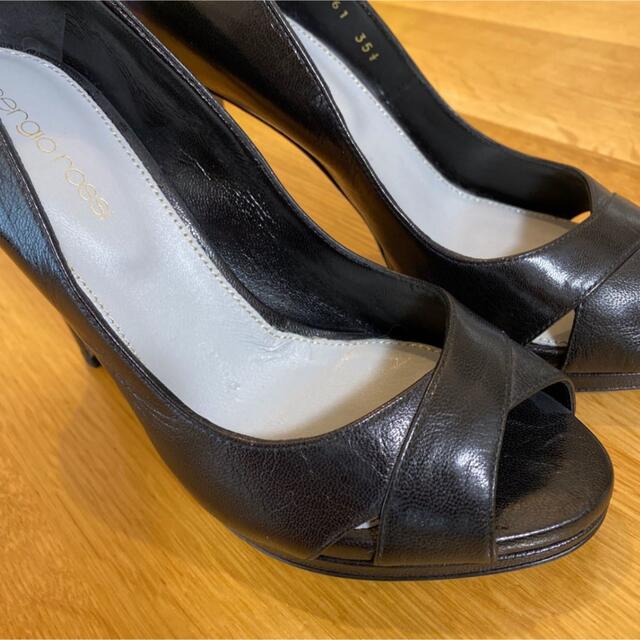 【新品】セルジオロッシ オープントゥパンプス 黒靴/シューズ