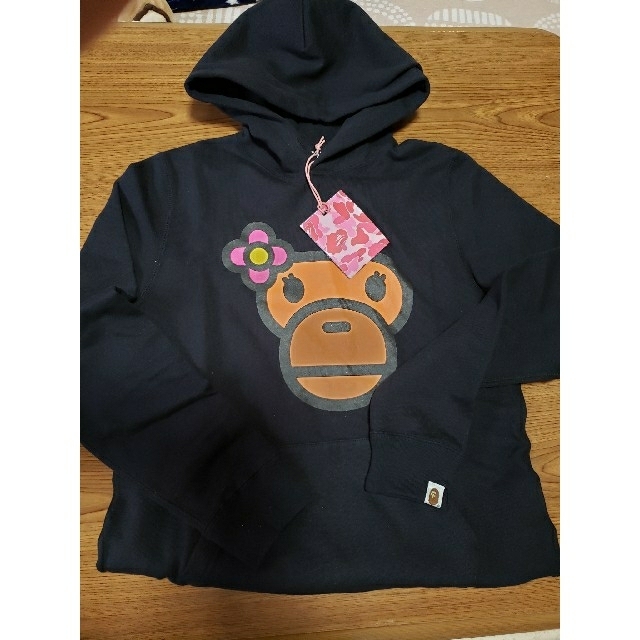 A BATHING APE(アベイシングエイプ)のAPEフード付トレーナー レディースのトップス(トレーナー/スウェット)の商品写真