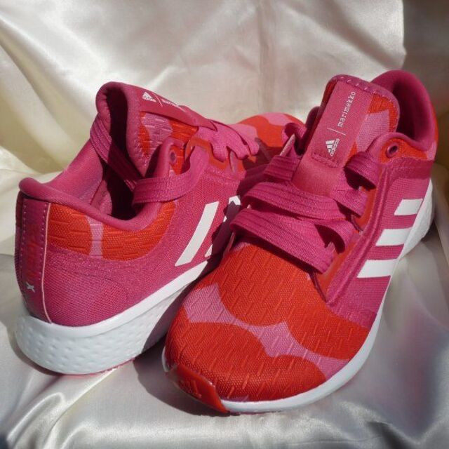 adidas - 新品23.5cm☆アディダスマリメッコMarimekkoコラボ adidas - 新品23.5cm☆アディダスマリメッコMarimekkoコラボ
