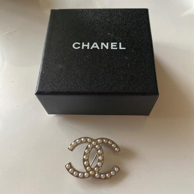 美品CHANEL パール ブローチ ファッション 9486円 www.medberlin.ru