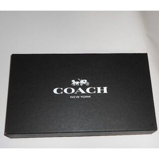 コーチ(COACH)のCOACH マグネット開閉式 箱 黒 コーチ 厚手 紙製 カード付(ノベルティグッズ)