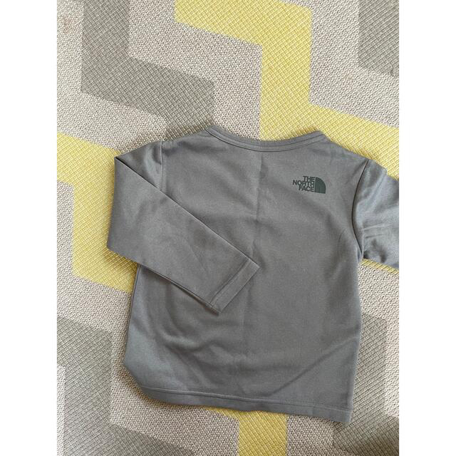 THE NORTH FACE(ザノースフェイス)のTシャツ キッズ/ベビー/マタニティのキッズ服男の子用(90cm~)(Tシャツ/カットソー)の商品写真