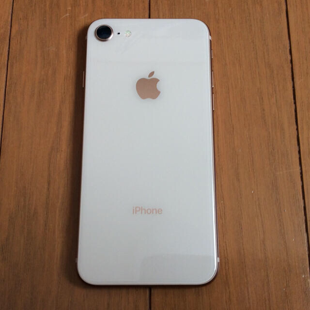 SIMロック解除】Softbank iPhone8 Gold 64GB-