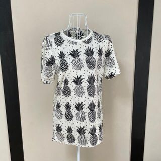 ドルチェアンドガッバーナ(DOLCE&GABBANA)の美品✨dgメンズTシャツ(Tシャツ/カットソー(半袖/袖なし))