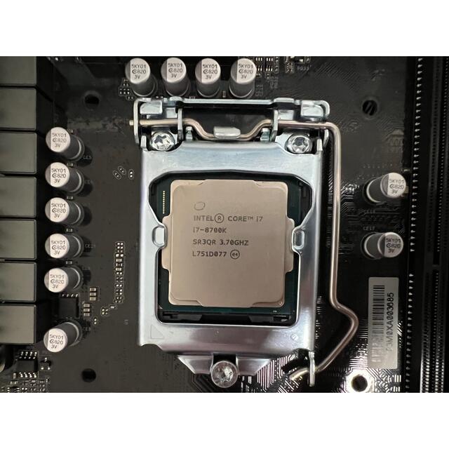 i7 8700K ＋ Z370 pro4