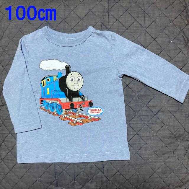 babyGAP(ベビーギャップ)の『新品』babyGap トーマス 長袖Tシャツ 100㎝ キッズ/ベビー/マタニティのキッズ服男の子用(90cm~)(Tシャツ/カットソー)の商品写真