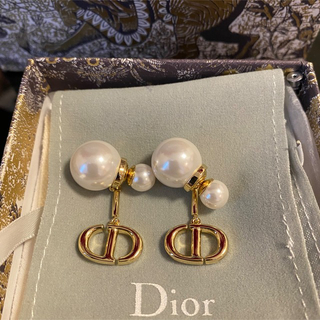 ディオール(Dior)のDIORピアス(ピアス)