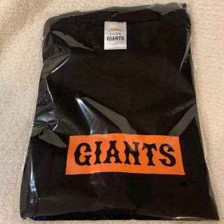 ヨミウリジャイアンツ(読売ジャイアンツ)のCLUB GIANTS 2022Tシャツ(Mサイズ)新品未開封(応援グッズ)