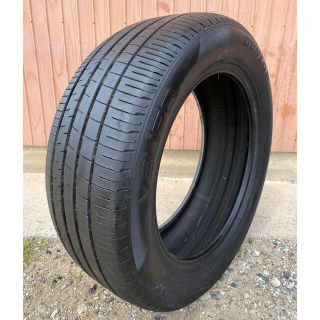 ダンロップ(DUNLOP)の国産　2020年製　最高級タイヤ　235/55R18 1本　レクサスNX (タイヤ)