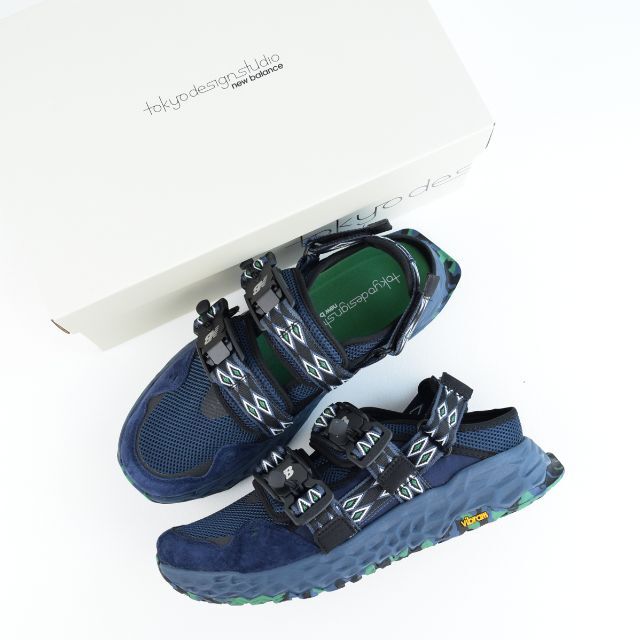 New Balance(ニューバランス)の新品 定価3万800円 ニューバランス Niobium Concept 25.5 メンズの靴/シューズ(サンダル)の商品写真