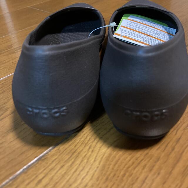 crocs(クロックス)の新品　クロックスパンプス　W8 ブラウン レディースの靴/シューズ(ハイヒール/パンプス)の商品写真