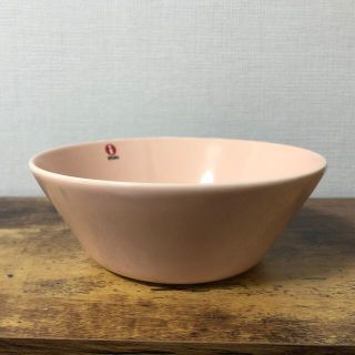 イッタラ(iittala)の新品！イッタラ ティーマ ボウル 15cm パウダー(食器)