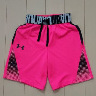 アンダーアーマー(UNDER ARMOUR)のハーフパンツ UNDER ARMOUR 130cm(パンツ/スパッツ)