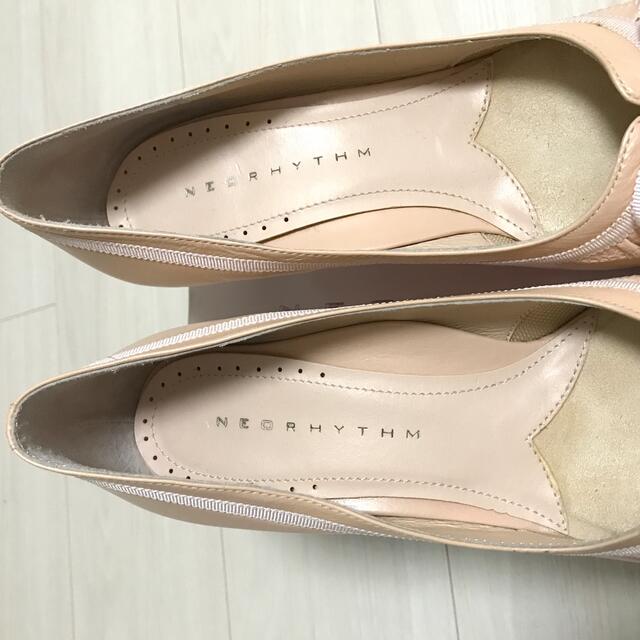 DIANA(ダイアナ)の⭐︎新品⭐︎ NEORHYTHMパンプス23cm ピンク・リボン付 レディースの靴/シューズ(ハイヒール/パンプス)の商品写真