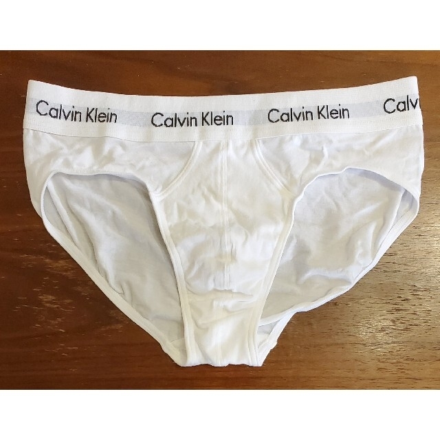 Calvin Klein(カルバンクライン)のカルバンクライン　新品　メンズ　ヒップブリーフ(ホワイトS) メンズのアンダーウェア(ボクサーパンツ)の商品写真