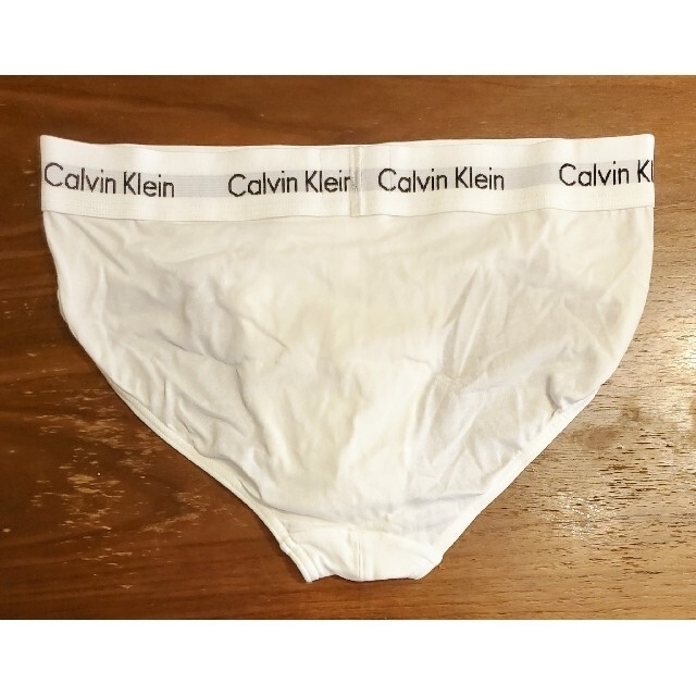 Calvin Klein(カルバンクライン)のカルバンクライン　新品　メンズ　ヒップブリーフ(ホワイトS) メンズのアンダーウェア(ボクサーパンツ)の商品写真
