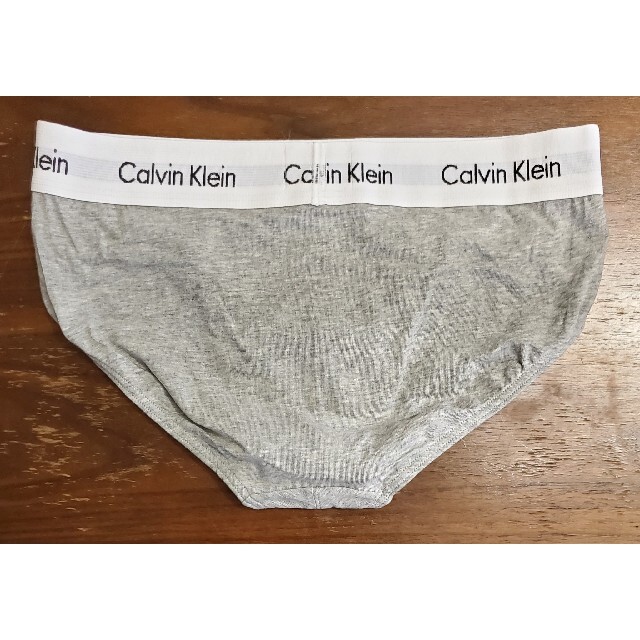 Calvin Klein(カルバンクライン)のカルバンクライン　新品　メンズ　ヒップブリーフ(ホワイトS) メンズのアンダーウェア(ボクサーパンツ)の商品写真