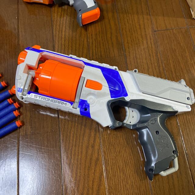 ナーフ　銃２本　的おまけ　セット キッズ/ベビー/マタニティのおもちゃ(その他)の商品写真