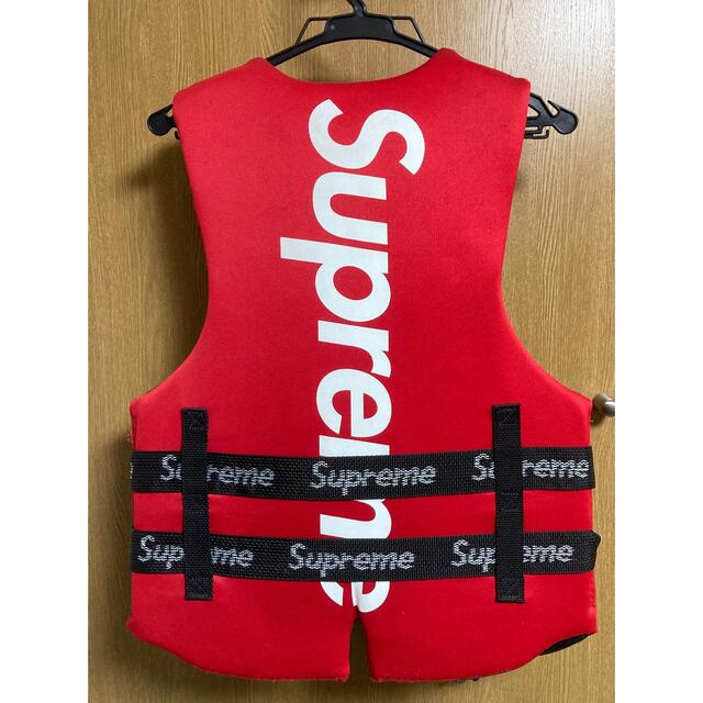 Supreme ライフジャケット