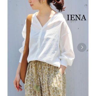 イエナ(IENA)のIENA 【美品】Ｖネックブラウス 春(シャツ/ブラウス(長袖/七分))