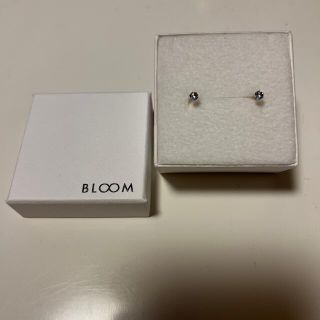 ブルーム(BLOOM)のBLOOM K10イエローゴールドピアス　新品未使用品(ピアス)