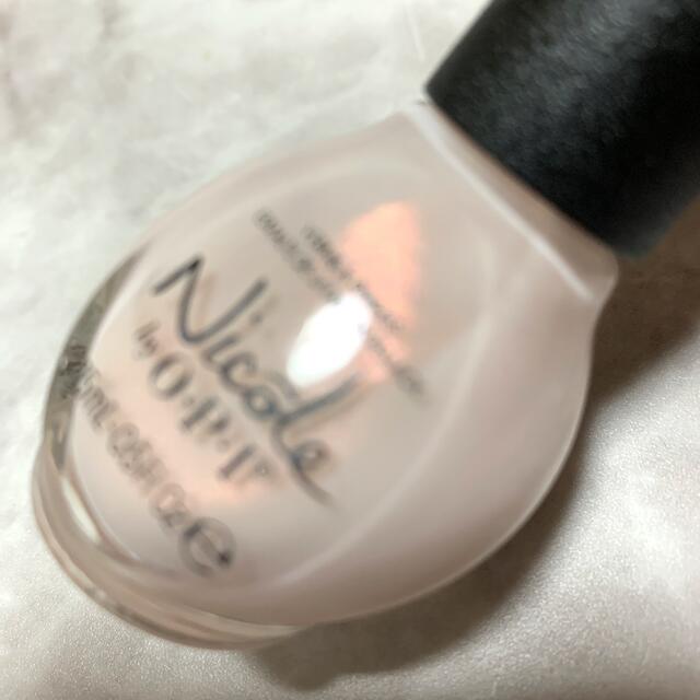 OPI(オーピーアイ)のNicole by OPI ニコルバイオーピーアイ シアーファン ネイルカラー コスメ/美容のネイル(マニキュア)の商品写真