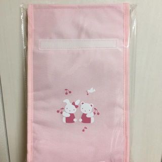 ファミリア(familiar)のファミリア　ノベルティ　保冷ポーチ(ノベルティグッズ)