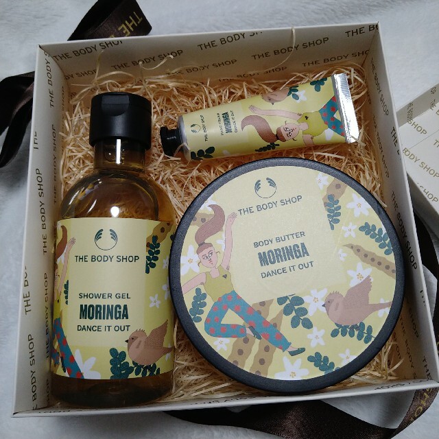 THE BODY SHOP THE BODY SHOP ギフトセットの通販 by かきじろう ザボディショップ ボディケアギフト 2セット