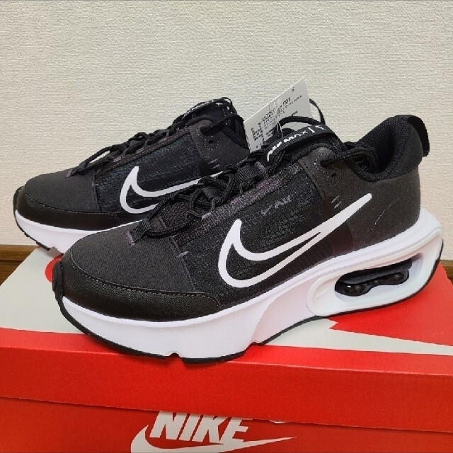 NIKE AIR MAX INTRLK