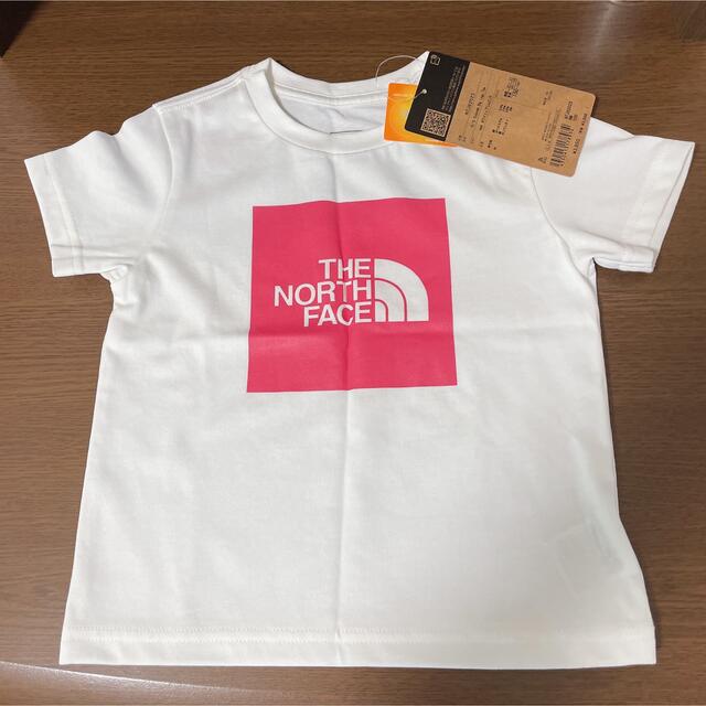 THE NORTH FACE(ザノースフェイス)の【新品タグ付き】ノースフェイス★100サイズＴシャツ キッズ/ベビー/マタニティのキッズ服女の子用(90cm~)(Tシャツ/カットソー)の商品写真