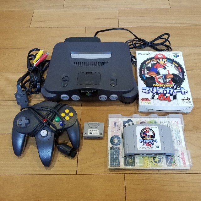 再値下げ❗Nintendo64セット(本体、コントローラー、マリオカート64箱)