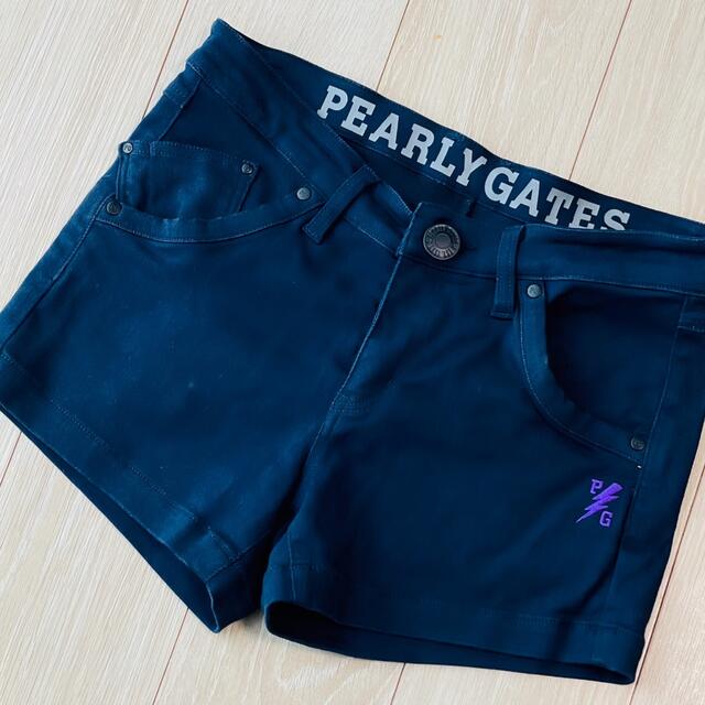 PEARLY GATES(パーリーゲイツ)のパーリーゲイツ　ショートパンツ　1 レディース　ネイビー　パンツ  スカート スポーツ/アウトドアのゴルフ(ウエア)の商品写真