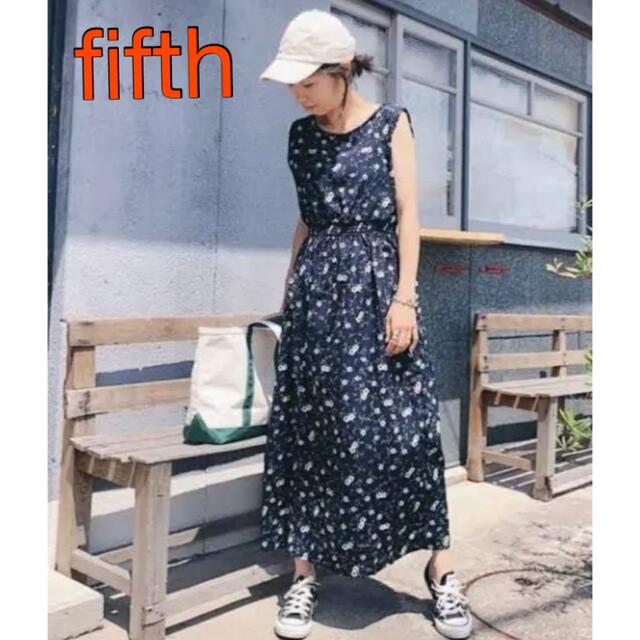 fifth(フィフス)のfifth  花柄ロングワンピース レディースのワンピース(ロングワンピース/マキシワンピース)の商品写真