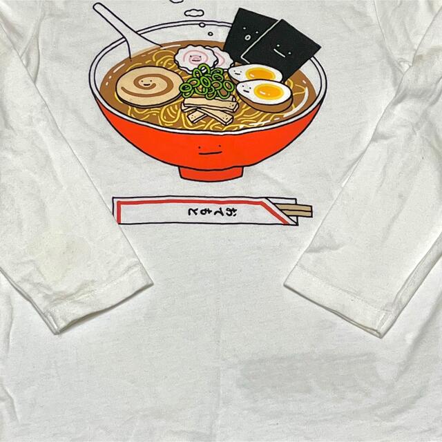 Design Tshirts Store graniph(グラニフ)のグラニフ　ラーメンクン　ロンT 130cm 白　長袖　餃子 キッズ/ベビー/マタニティのキッズ服男の子用(90cm~)(Tシャツ/カットソー)の商品写真