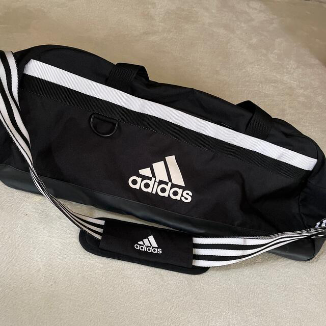 adidas(アディダス)のチョコチップス様専用 スポーツ/アウトドアのゴルフ(バッグ)の商品写真