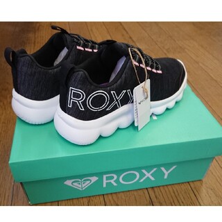 ロキシー(Roxy)のROXYスニーカー新品タグつき23cm(スニーカー)