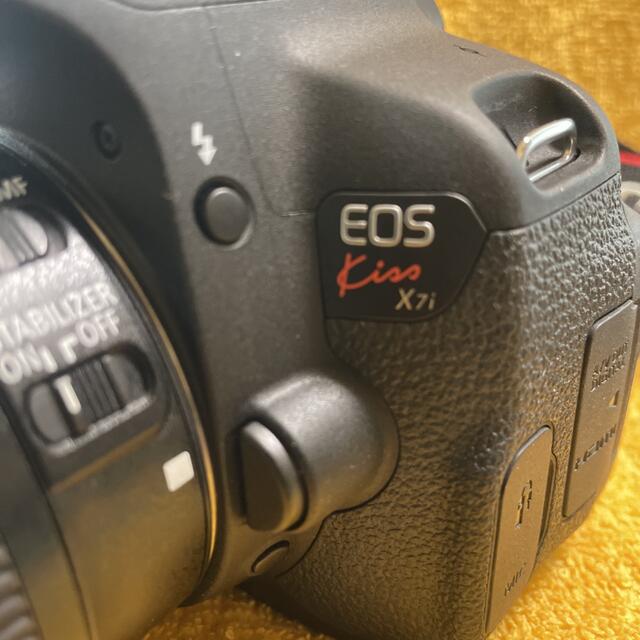 ショット数560 Canon Eos Kiss X7i EF-S18-55mm デジタル一眼 - fightmusicshow.com.br